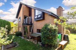 Photo 15- click for photo gallery